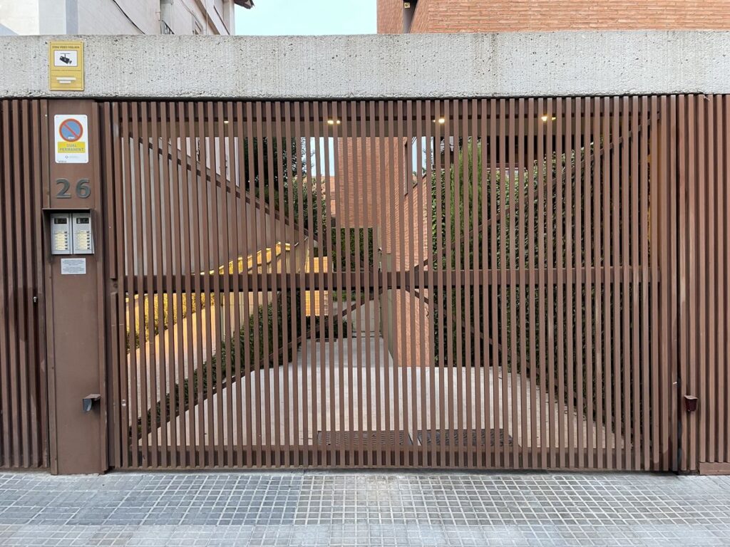 pagar wpc estetik fibersemen